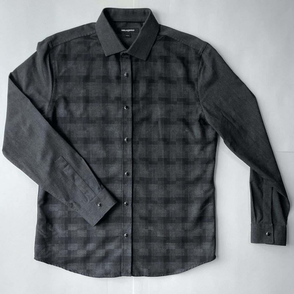 Karl Lagerfeld Long Sleeve Button up Size Large